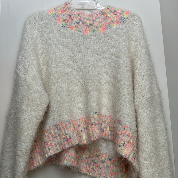 Free People Pullover Sweater NWOT Size Large - Picture 2 of 5